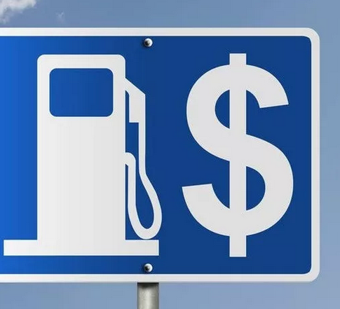痛并快乐着：加州油价终于要下跌了，但汽油税要上涨了