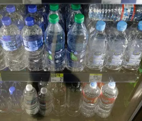 旧金山机场本月20日起禁卖塑料瓶装水!渴了怎么办?