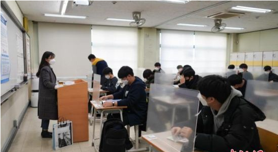 韩国各级学校将开学 高三学生可每日返校上课！