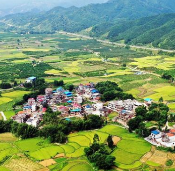 柳州融安：青山绿水围绕 生态乡村美如画(图)