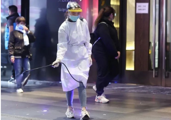 台湾地区首现奥密克戎本土确诊病例，防疫旅馆何以破口？