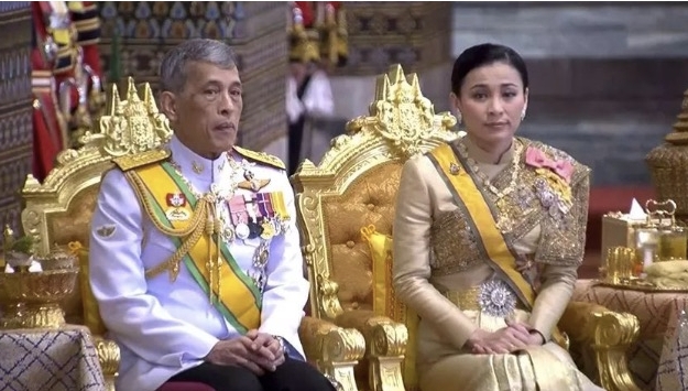 泰国国王王后派代表看望受伤中国公民！