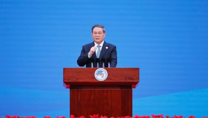 （第六届进博会）李强出席第六届中国国际进口博览会开幕式并发表主旨演讲！